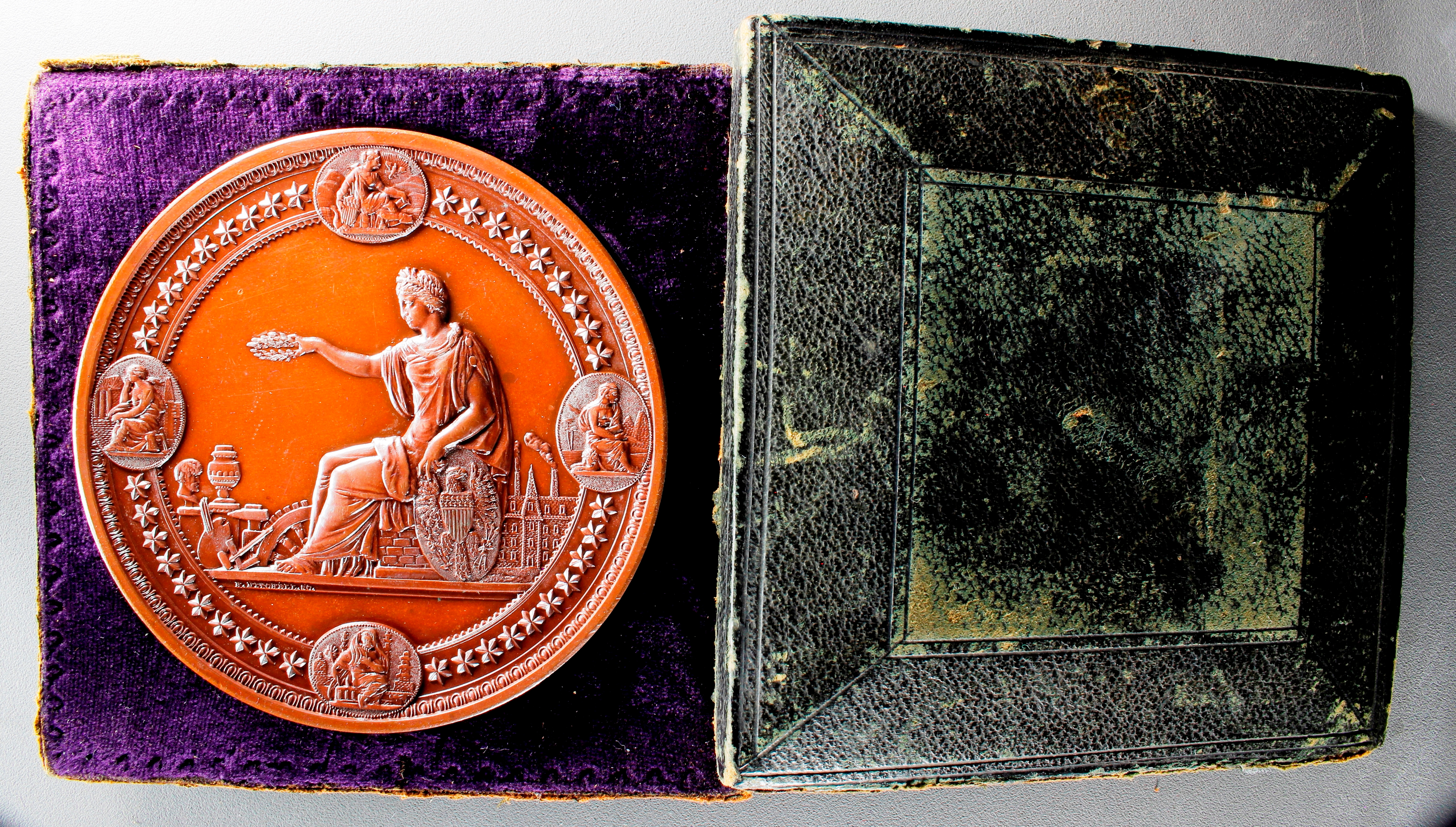 1876 United States Centennial Commission Award Medal